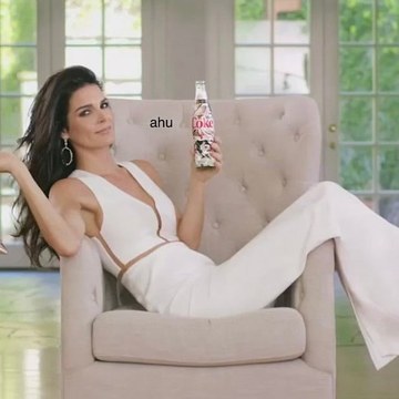 Angie Harmon - Nude and Event Awards Collection in angieharmon_uk_3251176777202216906_3580489804.jpg - hidden celebrity photo